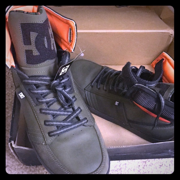 dc shoes high tops mens